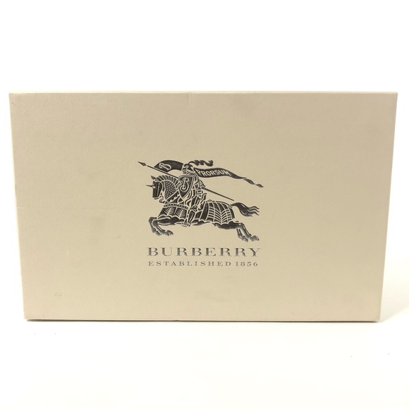 Burberry London Essentials Mormont Black Loafers - Picture 13 of 13